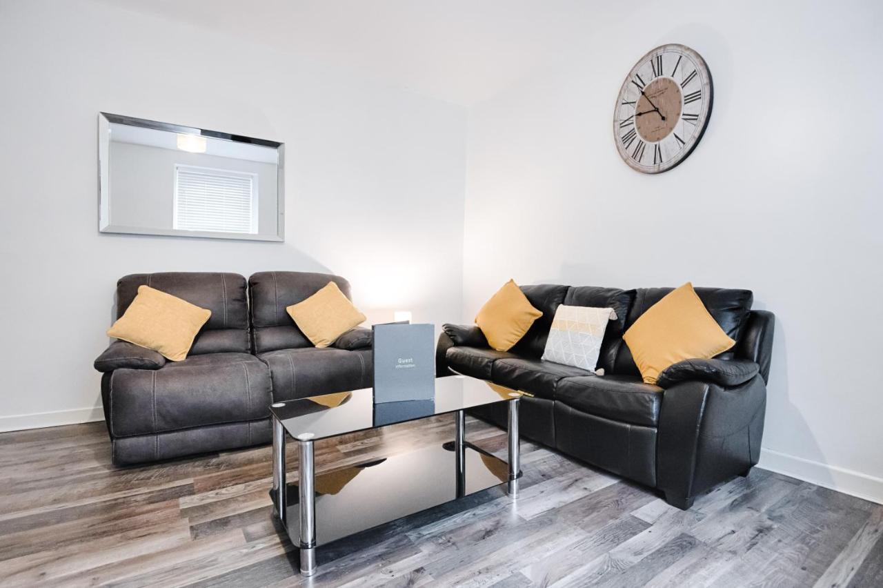 Parking, Smart Tv'S In All Rooms! スウォンジー エクステリア 写真